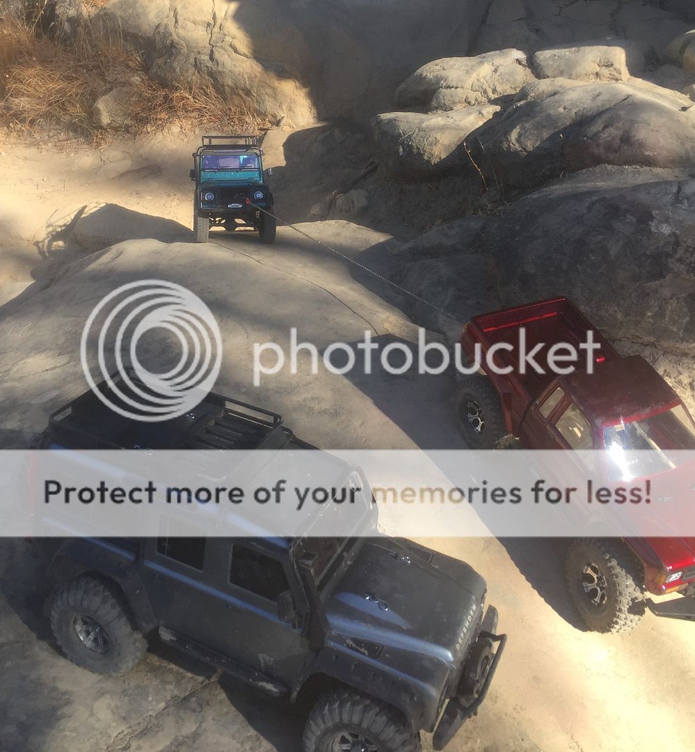 Axial　TRAXXAS　gmade　クローラー Axial TRAXXAS gmade クローラー Axial TRAXXAS gmade クローラー